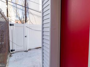 1725 W Thompson Street, Philadelphia PA 19121