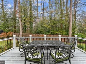 930 Park Street SE, Vienna VA 22180