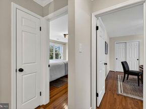 930 Park Street SE, Vienna VA 22180