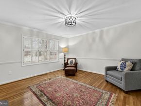 930 Park Street SE, Vienna VA 22180