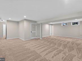 930 Park Street SE, Vienna VA 22180