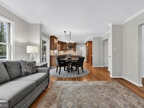 930 Park Street SE, Vienna VA 22180