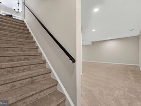 930 Park Street SE, Vienna VA 22180