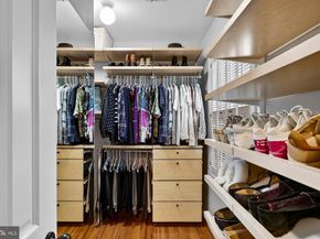 930 Park Street SE, Vienna VA 22180