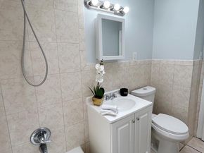 6709 Sylvester Street, Philadelphia PA 19149