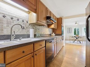 1250 S Washington Street 120, Alexandria VA 22314