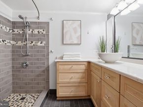 1250 S Washington Street 120, Alexandria VA 22314