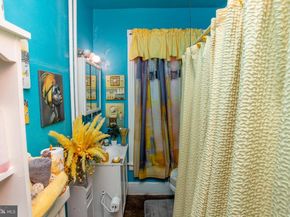 5121 Willows Avenue, Philadelphia PA 19143