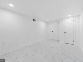 921 Pitman Avenue, Darby PA 19023