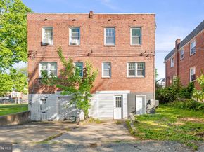 921 Pitman Avenue, Darby PA 19023