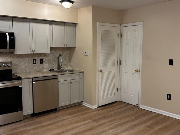 1240 18TH Street NE 2, Washington DC 20002