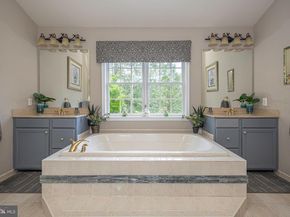 2062 Silverwood Drive, Newtown PA 18940