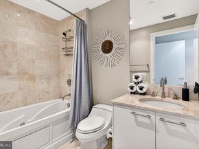 1881 N Nash Street 511, Arlington VA 22209