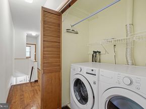 2424 Lombard Street, Philadelphia PA 19146