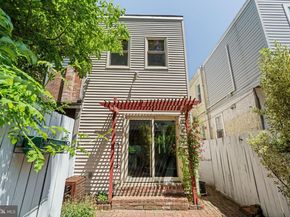 2424 Lombard Street, Philadelphia PA 19146
