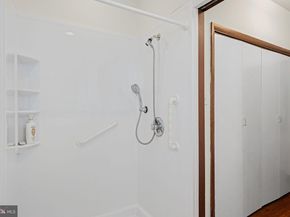 2424 Lombard Street, Philadelphia PA 19146