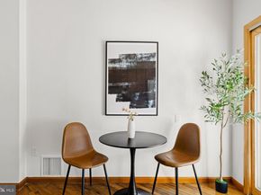 2424 Lombard Street, Philadelphia PA 19146