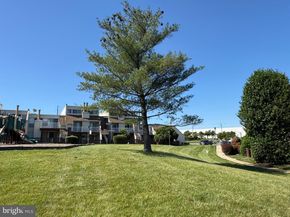 1006 Warwick Court B, Sterling VA 20164