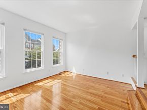 2550 James Monroe Circle, Herndon VA 20171