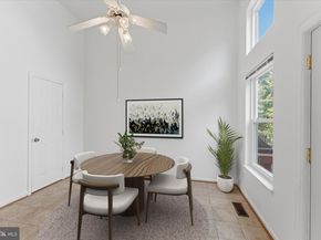 2550 James Monroe Circle, Herndon VA 20171