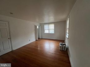 7235 Dungan Road, Philadelphia PA 19111