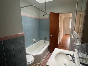 7235 Dungan Road, Philadelphia PA 19111
