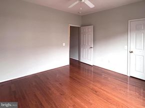 1570 Spring Gate Drive 7203, Mclean VA 22102