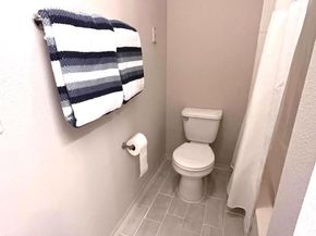 1570 Spring Gate Drive 7203, Mclean VA 22102