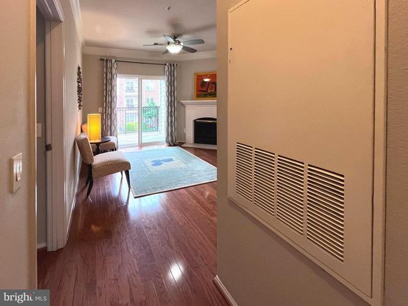 1570 Spring Gate Drive 7203, Mclean VA 22102