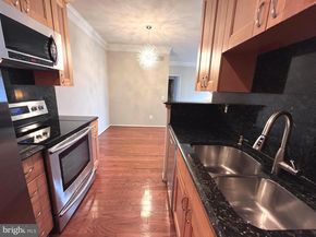 1570 Spring Gate Drive 7203, Mclean VA 22102