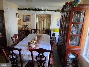 1142 Chestnut Street, Darby PA 19023