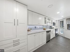 1200 East Capitol Street NE 1, Washington DC 20002