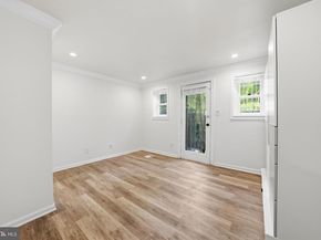 1200 East Capitol Street NE 1, Washington DC 20002