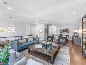 13363 Launders Street, Herndon VA 20171