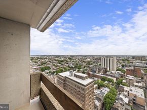 1326 Spruce Street 2204, Philadelphia PA 19107