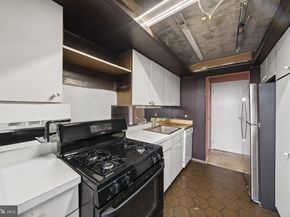 1326 Spruce Street 2204, Philadelphia PA 19107