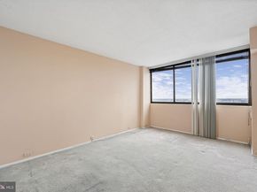 1326 Spruce Street 2204, Philadelphia PA 19107