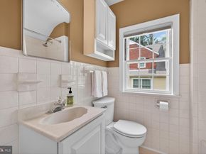 227 N Edison Street, Arlington VA 22203