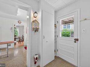 227 N Edison Street, Arlington VA 22203