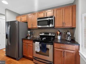 4300 Spruce Street B304, Philadelphia PA 19104