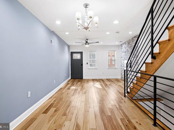 640 Emily Street, Philadelphia PA 19148