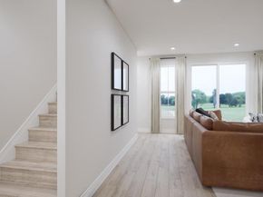 Aviation Place TARYN 24F2, Herndon VA 20171