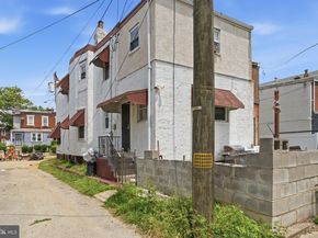 208 Walnut Street, Darby PA 19023