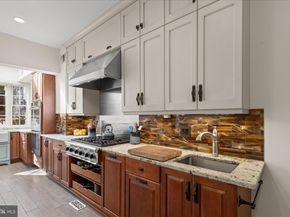 2828 27TH Street NW, Washington DC 20008