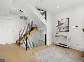 1110 Cypress Street, Philadelphia PA 19107