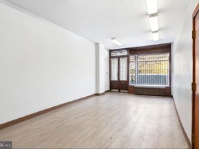 148 Vine Street, Philadelphia PA 19106