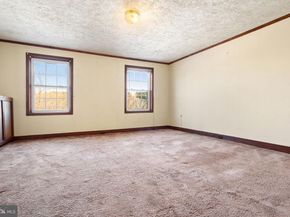 148 Vine Street, Philadelphia PA 19106