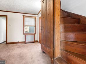 148 Vine Street, Philadelphia PA 19106