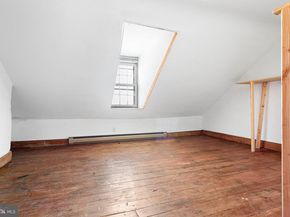 148 Vine Street, Philadelphia PA 19106