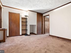 148 Vine Street, Philadelphia PA 19106